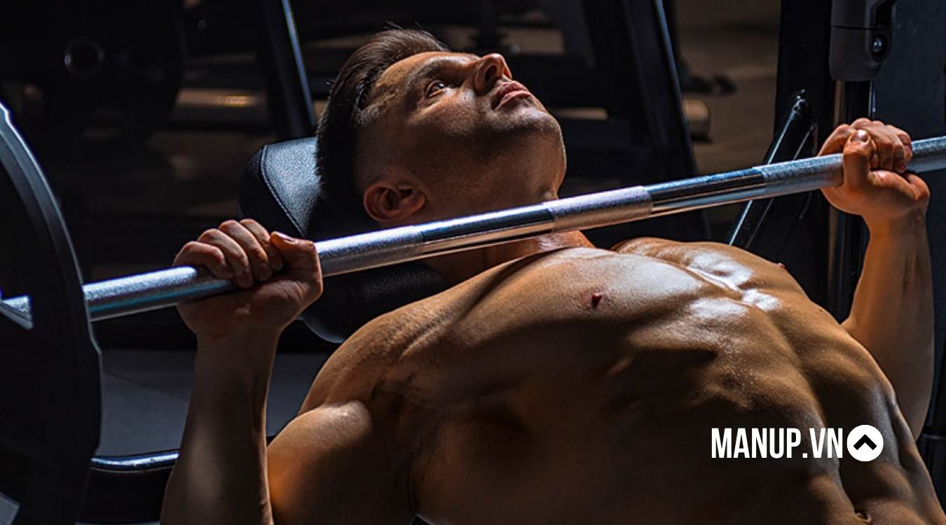 Lưu ý khi tập ngực trên Incline Barbell Bench Press