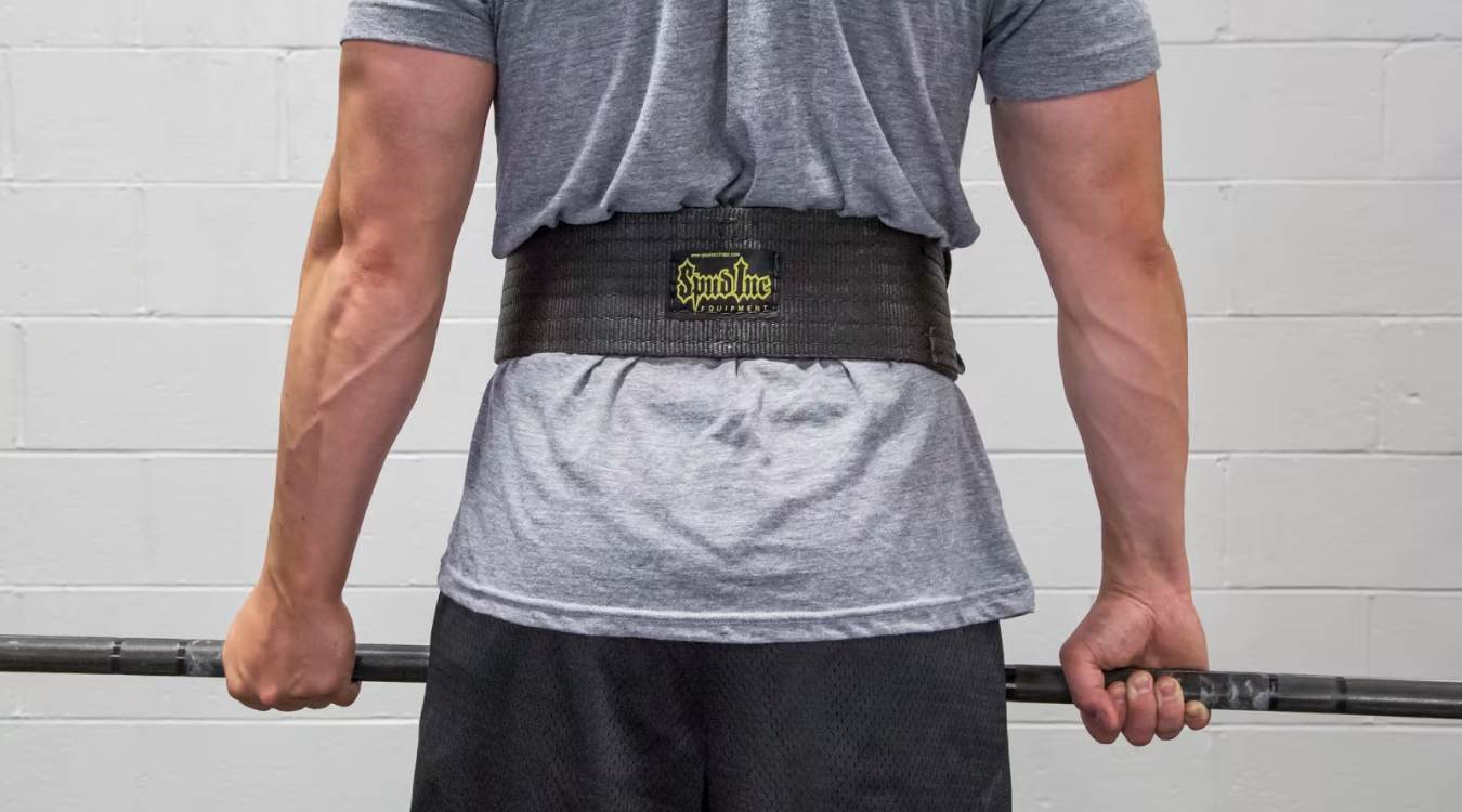 Sử dụng đai lưng không đúng cách