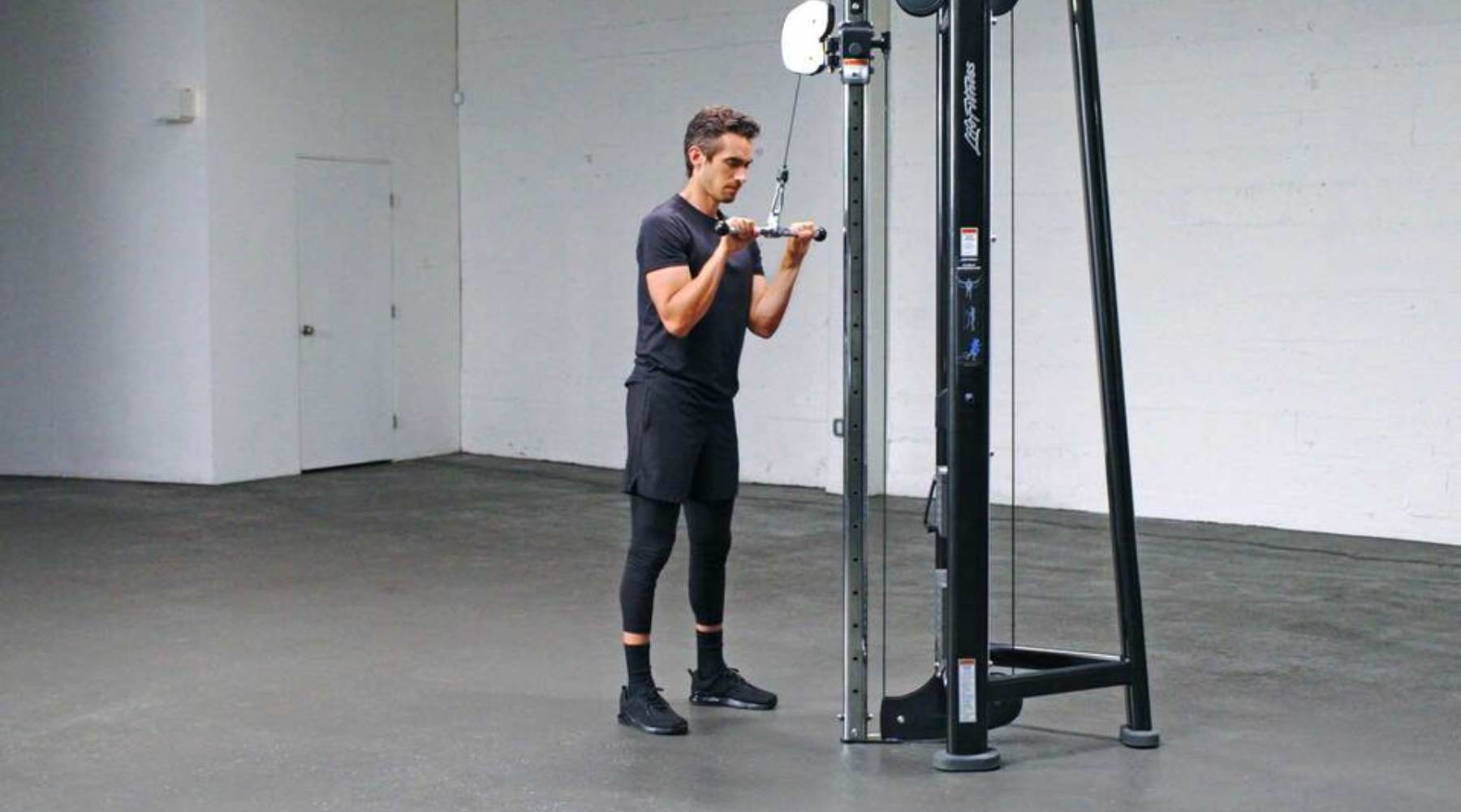 Straight Bar Tricep Extension